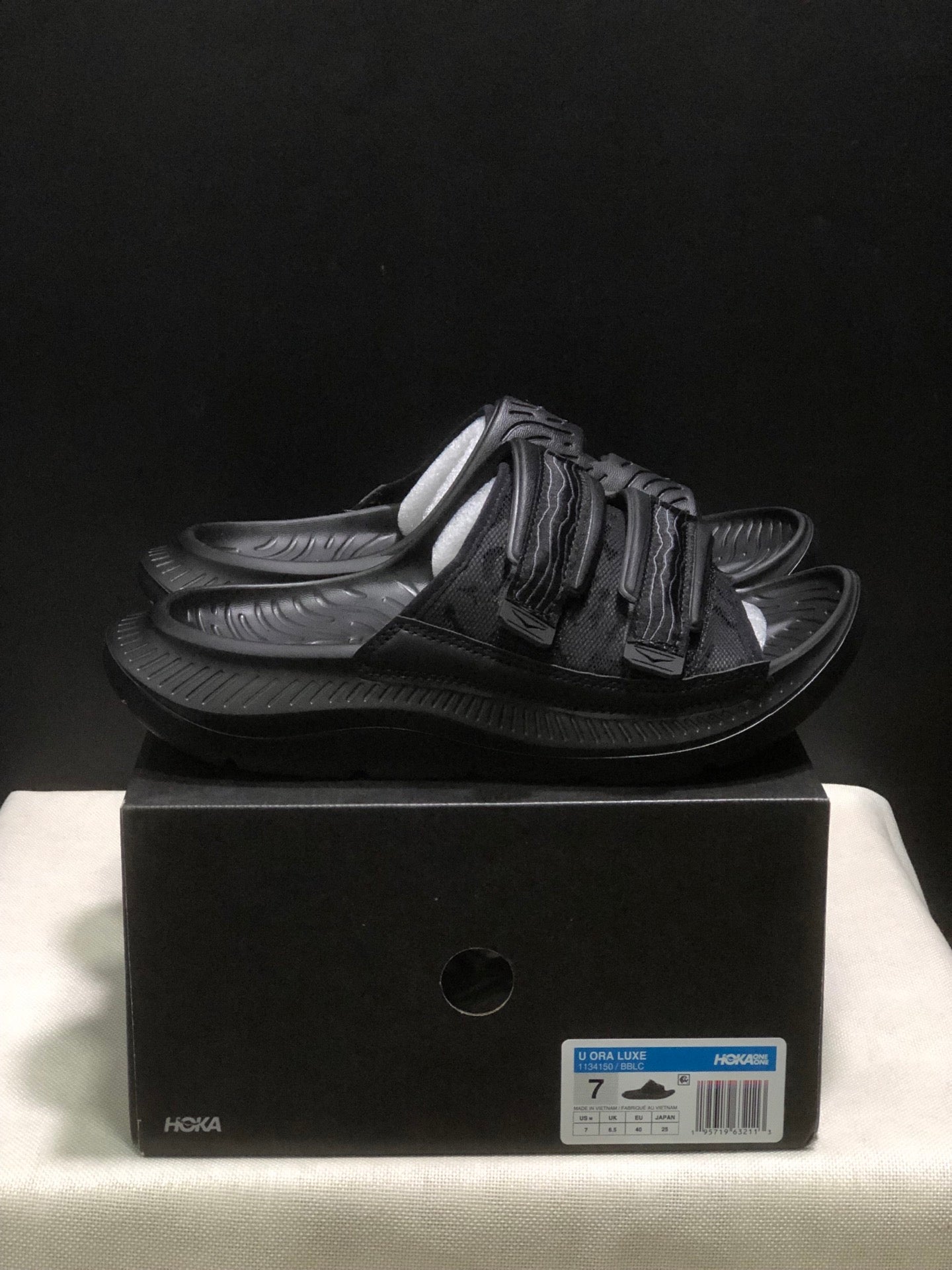 WTAPS x HOKA ONE ONE ORA Luxe